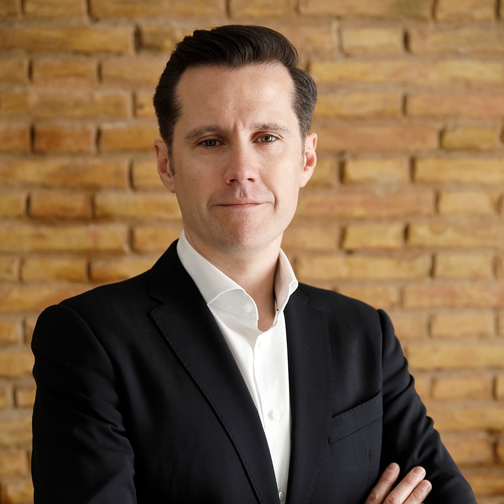 Dr. Gustavo Fabregat Cid